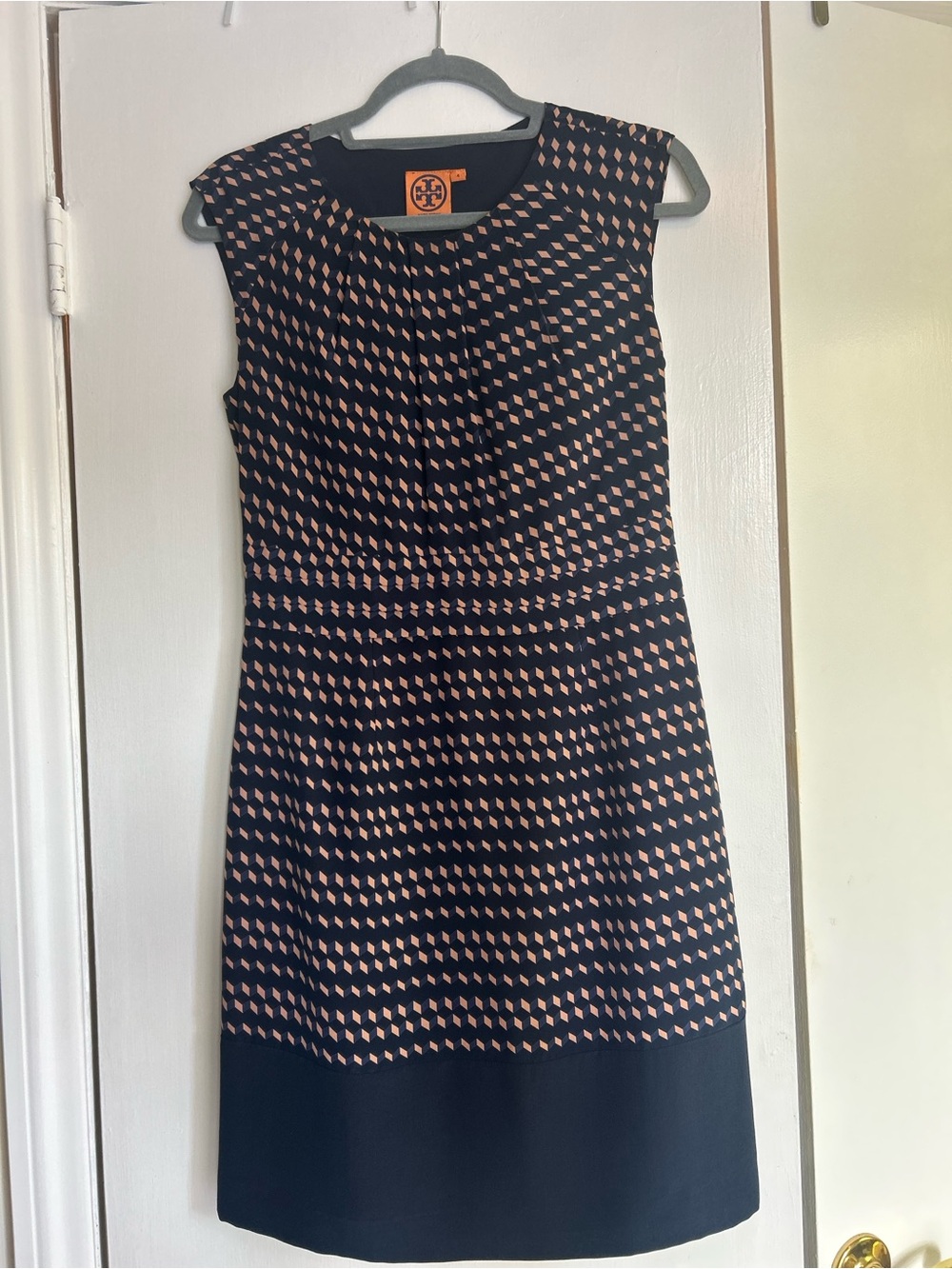Tory Burch Marlowe Silk Navy Sheath Dress Peach/Blush Geometric Print, sz 4